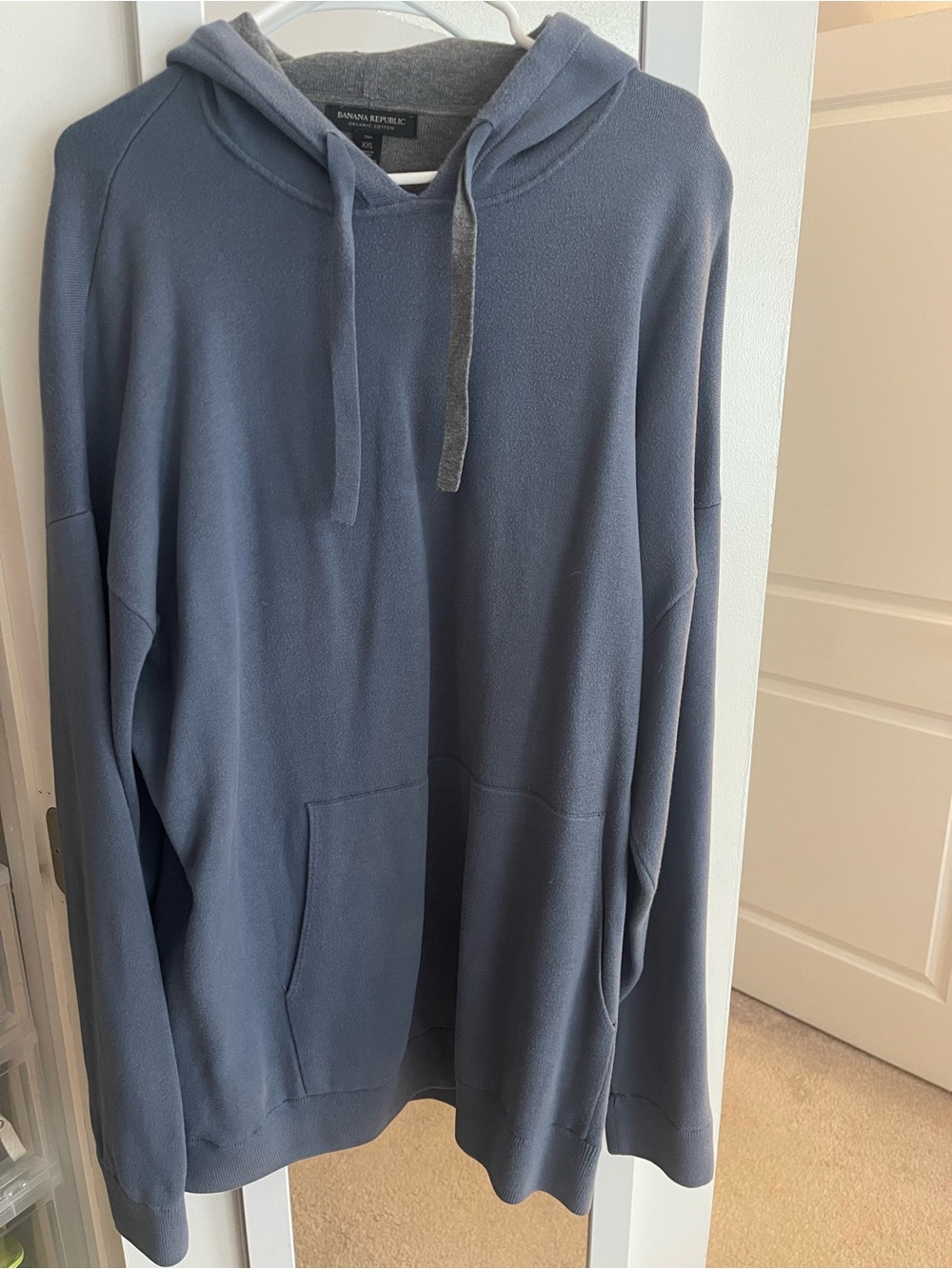 Banana Republic Men’s Slate Blue Hooded Pullover Sweatshirt